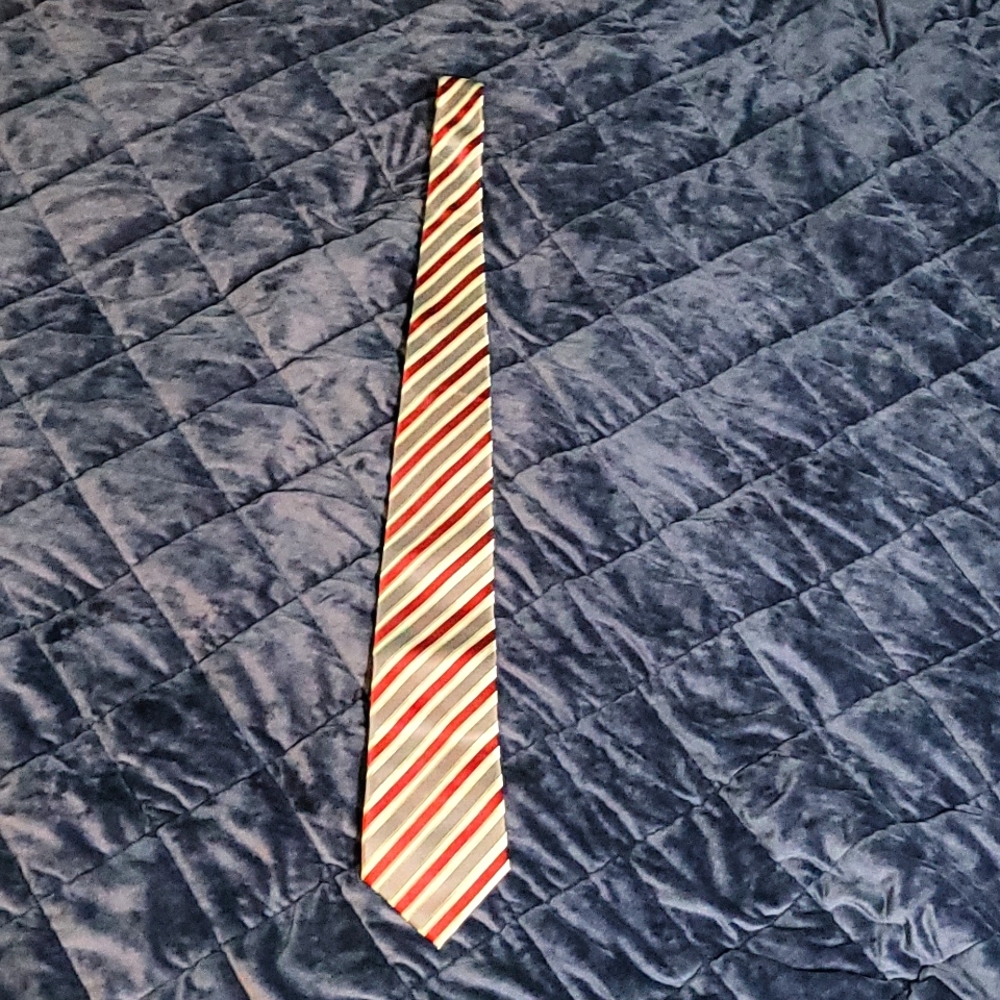 Van Heusen Tie